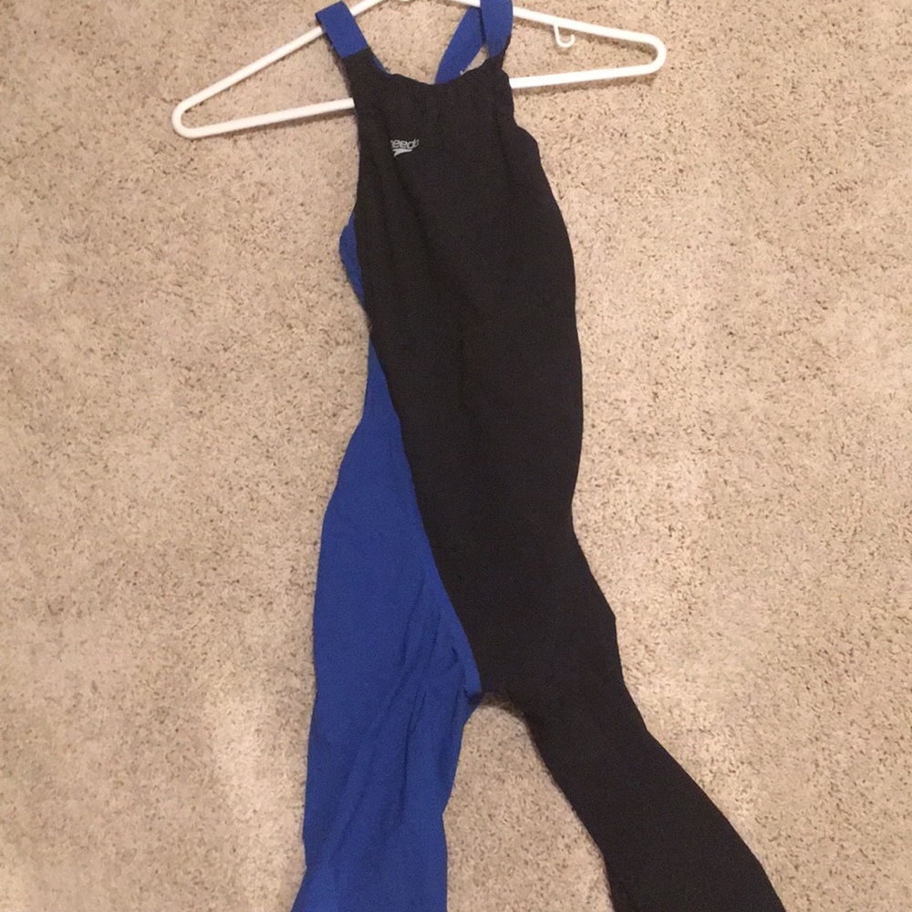 Speedo Fina approved kneeskin